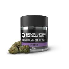 Photograph of product: Revolution Bermuda Triangle OG 3.5g Hybrid Flower
