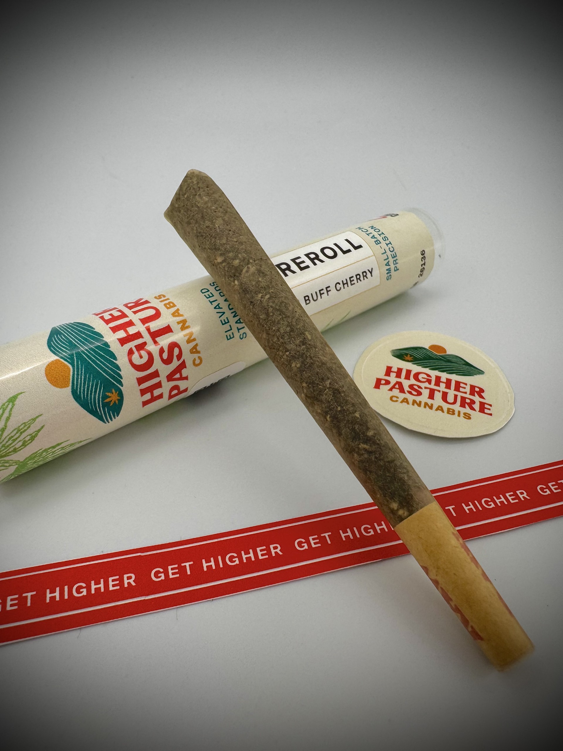 Photograph of product: Gush Mintz Pre-Roll | Oui'd