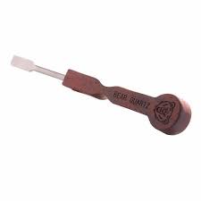 Photograph of product: Bear Quartz Flat Dab Tool