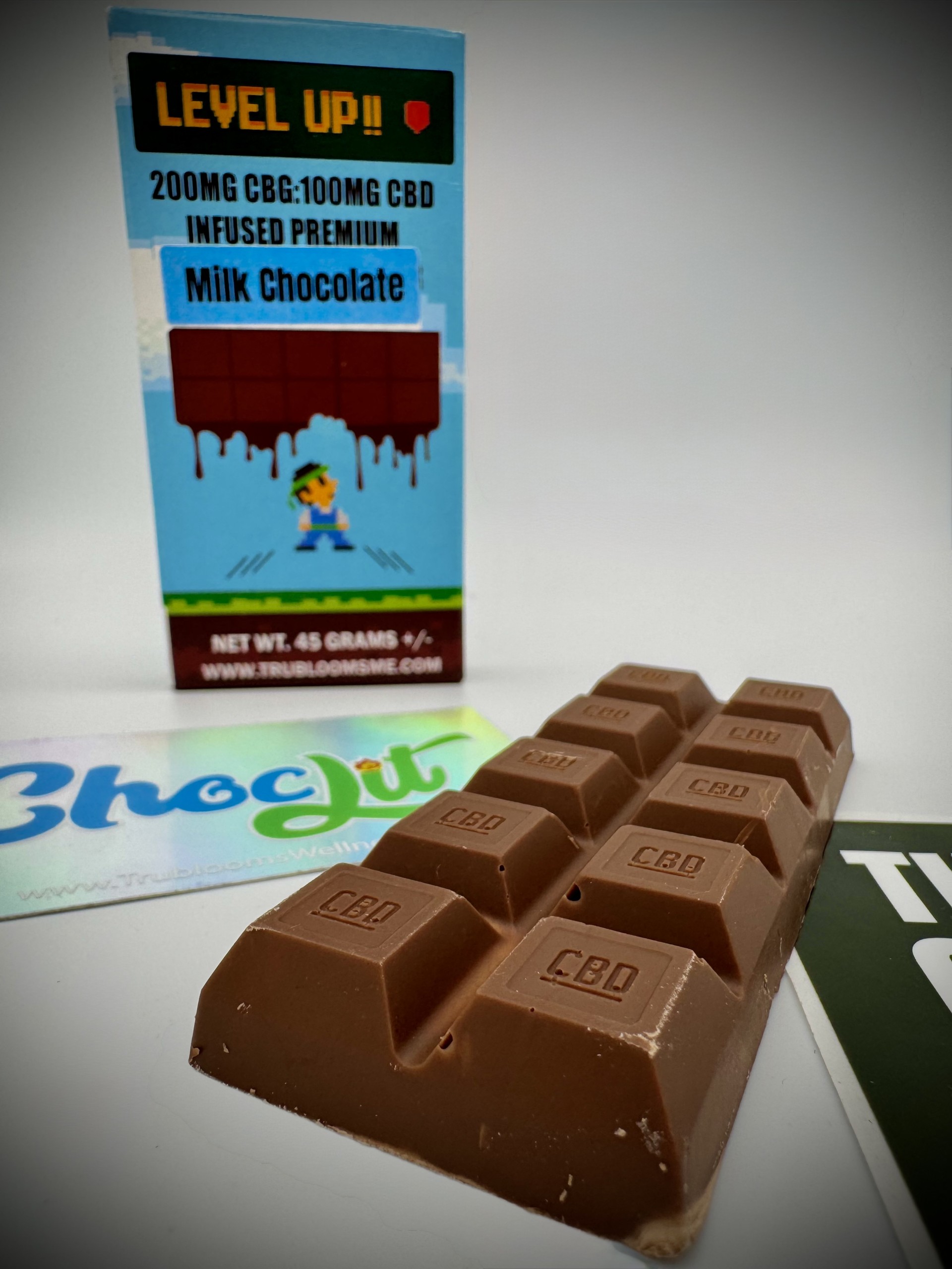 Photograph of product: 2:1 Level Up Milk Chocolate Bar | CBG:CBD