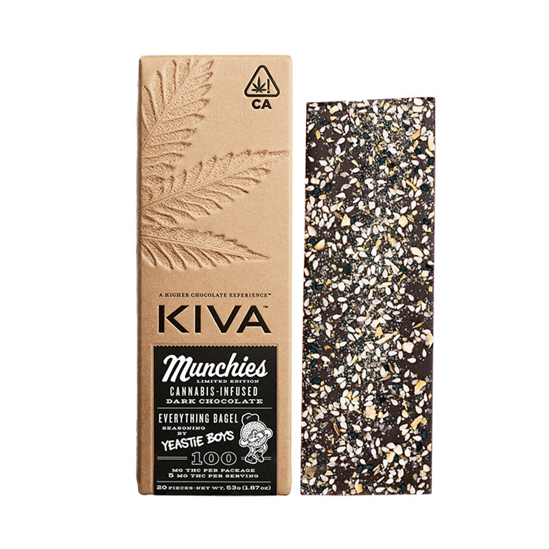 Photograph of product: Kiva Bars Dark Chocolate Munchies Everything Bagel 100mg