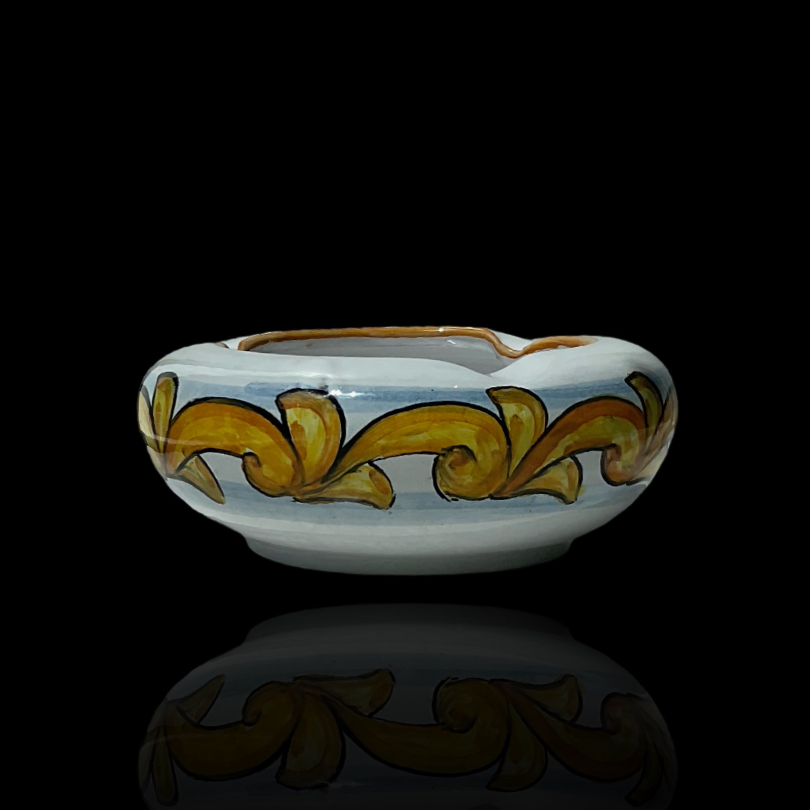Photograph of product: Ashtray | Hotel Collection: Villa SantAndrea - Taormina, Italy