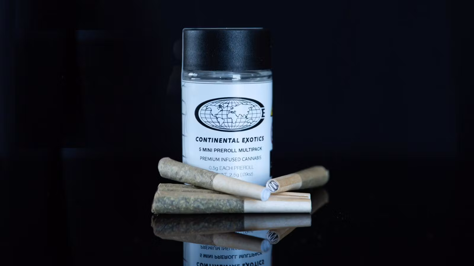 Photograph of product: CONTINENTAL EXOTICS | INFUSED PRE-ROLLS | GUAVA GELATO | 5PK