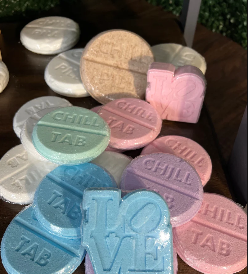 Photograph of product: Green Dr. - CBD Bath Bomb - (200mg) - Sinus - **EUCALYPTUS & PEPPERMINT**