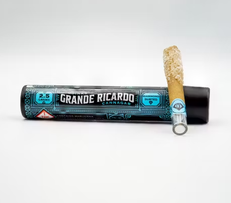 Photograph of product: Orange Push Pop | Diamond Dusted Infused Cannagar | 2.5g