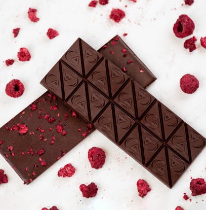 Photograph of product: Raspberry Dark Chocolate | Chocolate Bar | 100mg