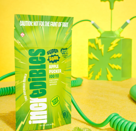 Photograph of product: INCREDIBLES SUPER SOUR APPLE PUCKER GUMMIES 10PK 100MG