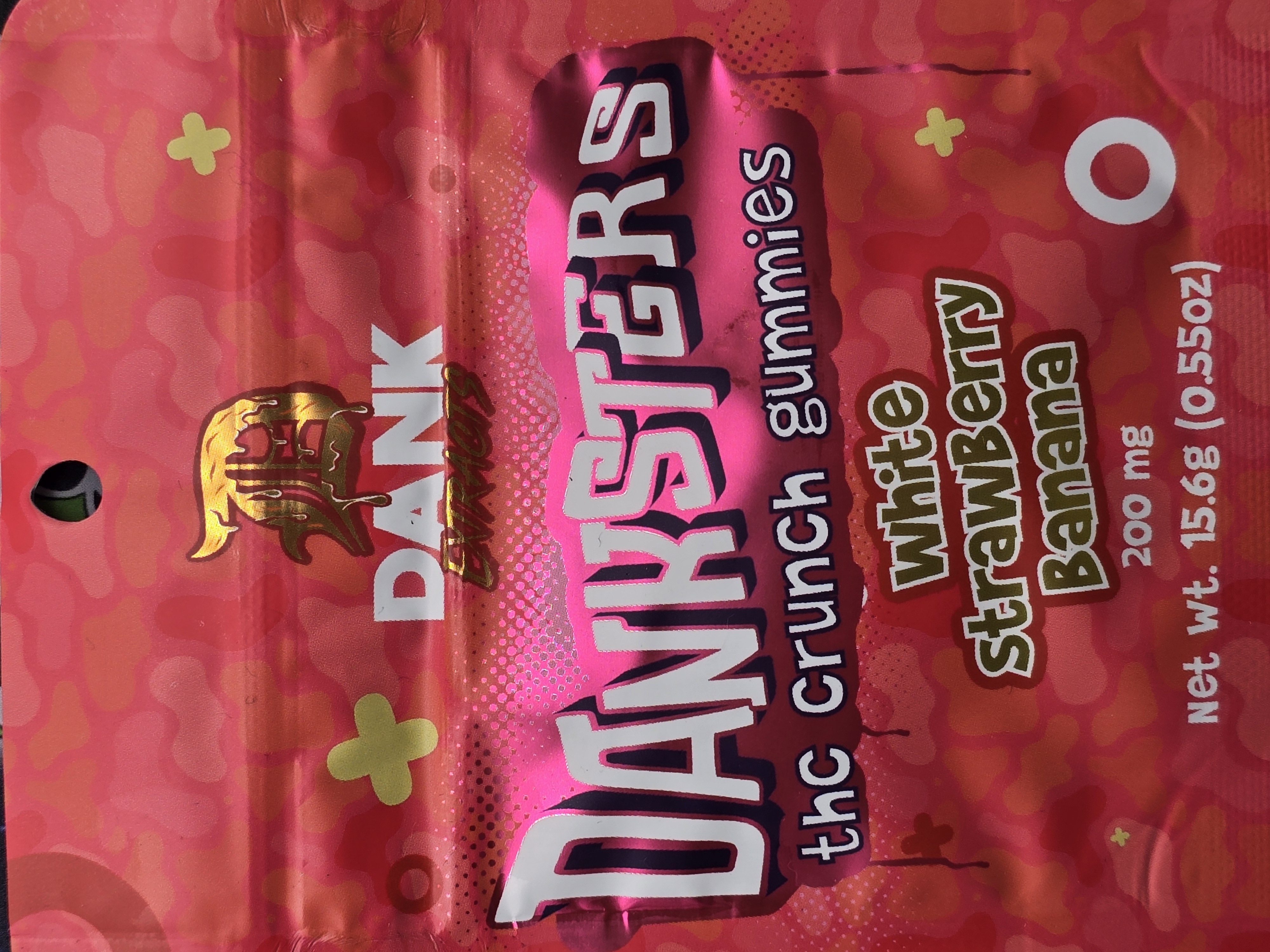Photograph of product: Dank Extracts | Strawnana | 200mg Nerd Gummies