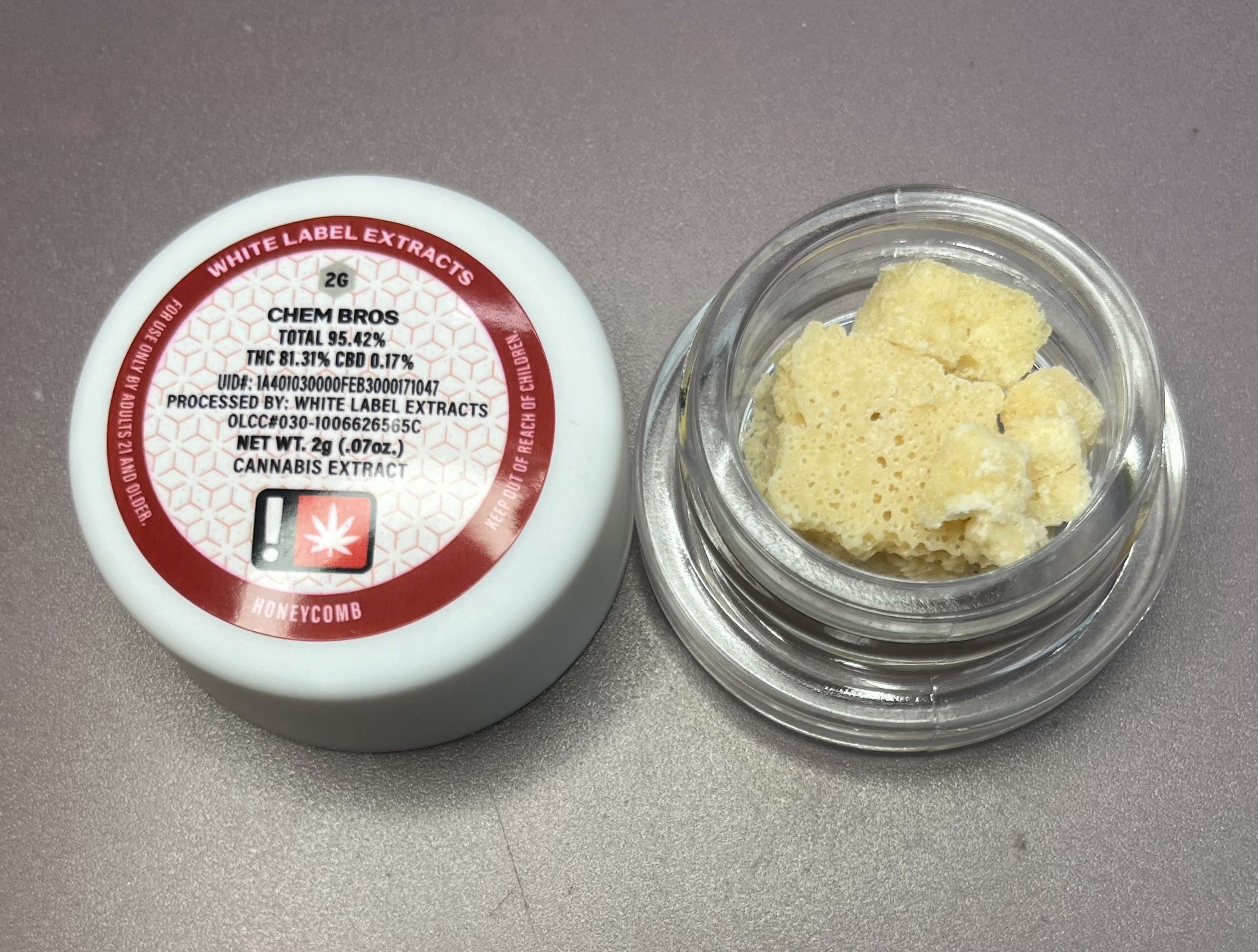 Photograph of product: Chem Bros Honeycomb - White Label Extracts