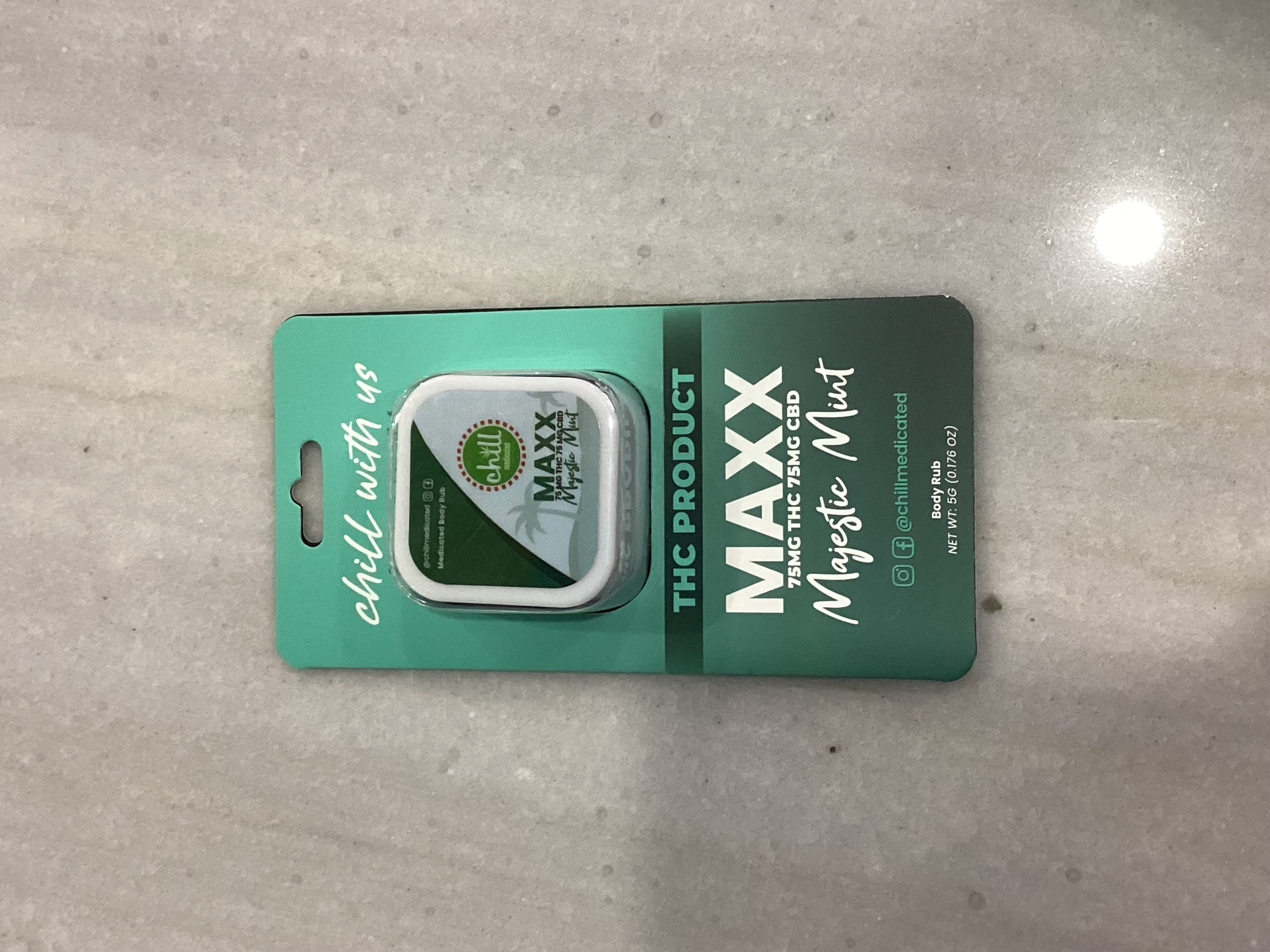 Photograph of product: CHILL MEDICATED | CHILL TO GO | MAJESTIC MINT MAXX BODY RUB 75MG TH-oui: 75MG CBD