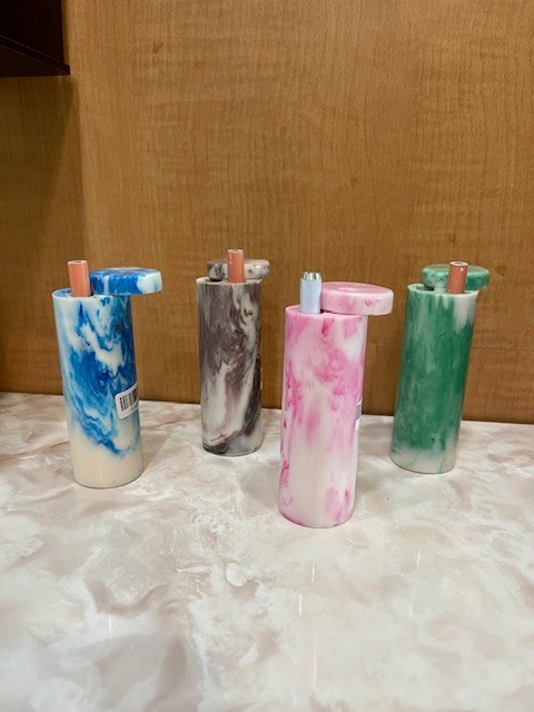 Photograph of product: 4" Marble Dugout with Metal One Hitter