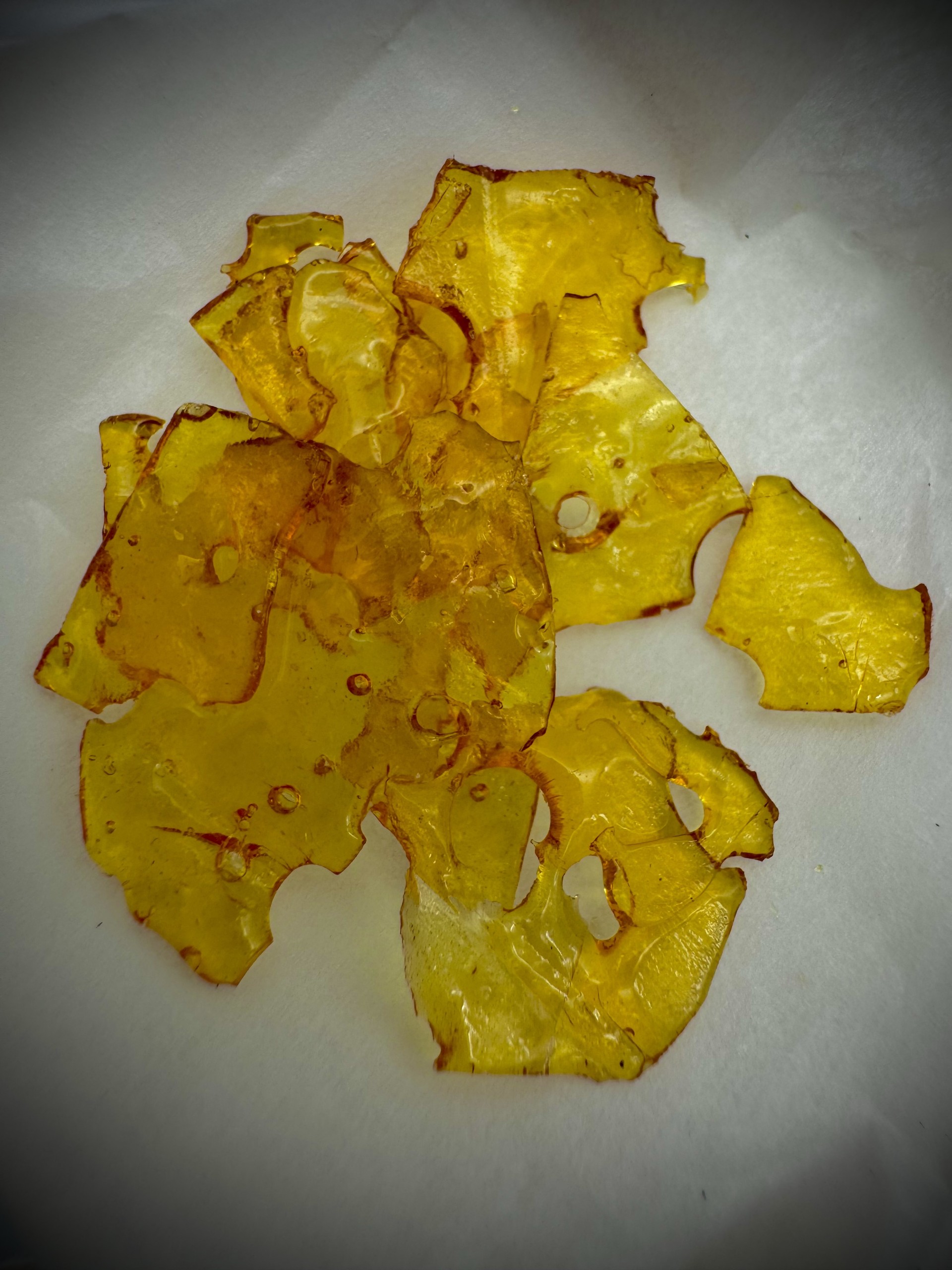 Photograph of product: Black Limo Shatter | Oui'd