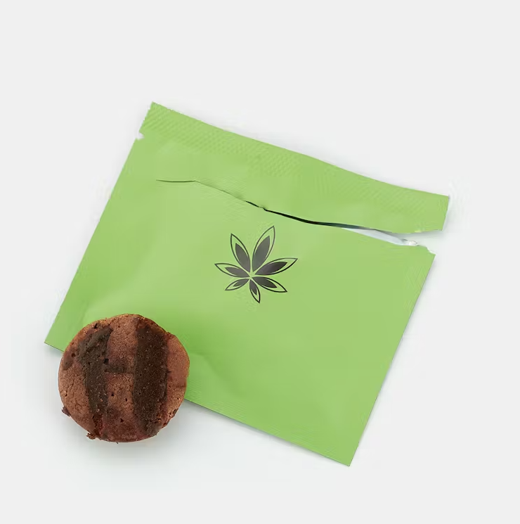 Photograph of product: 100mg - 10pk - Edibles - Brownie - Oui'd Philosophy - REC