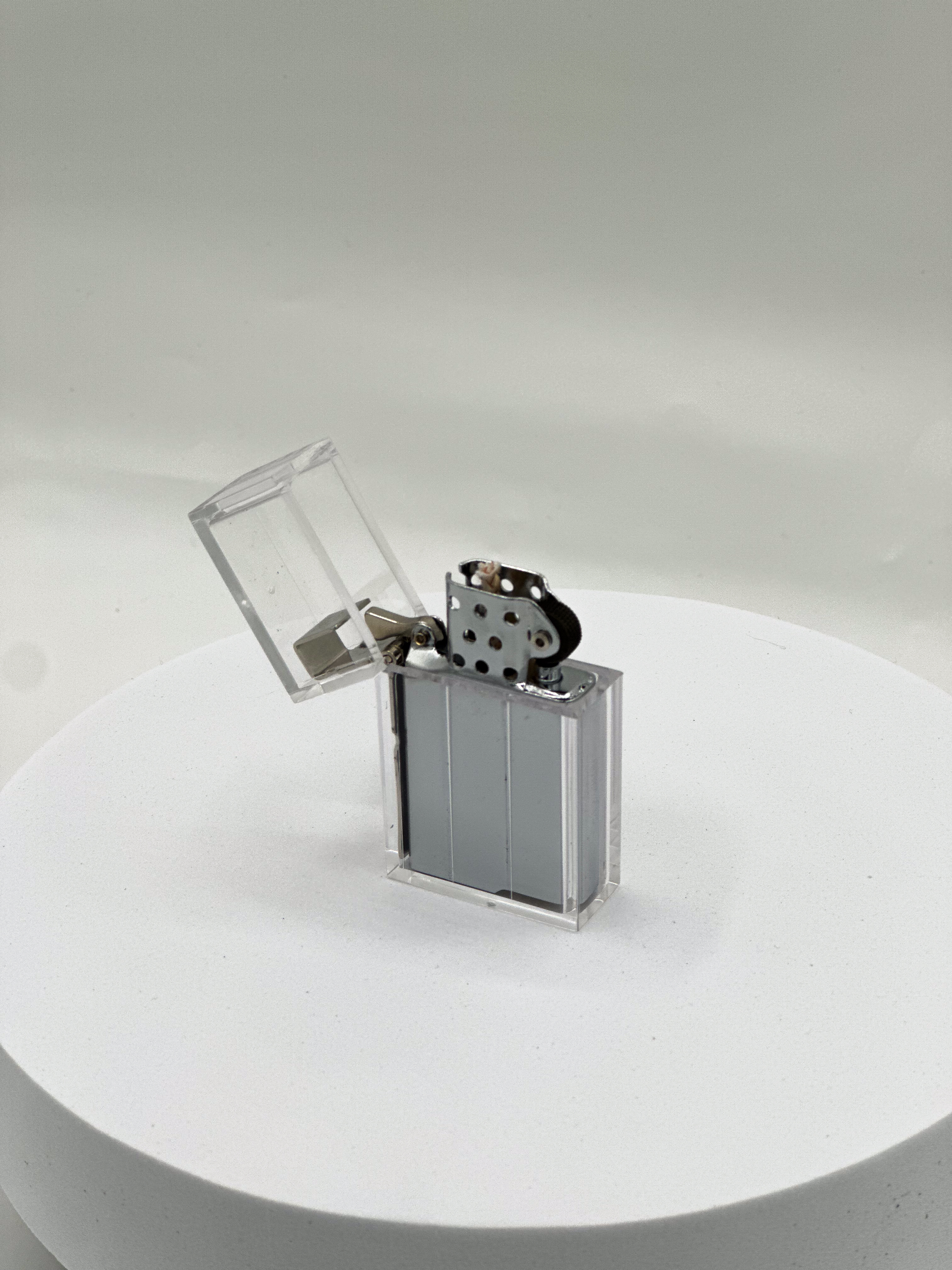 Photograph of product: Green Sigaretta - Lighter - Tsubota Pearl