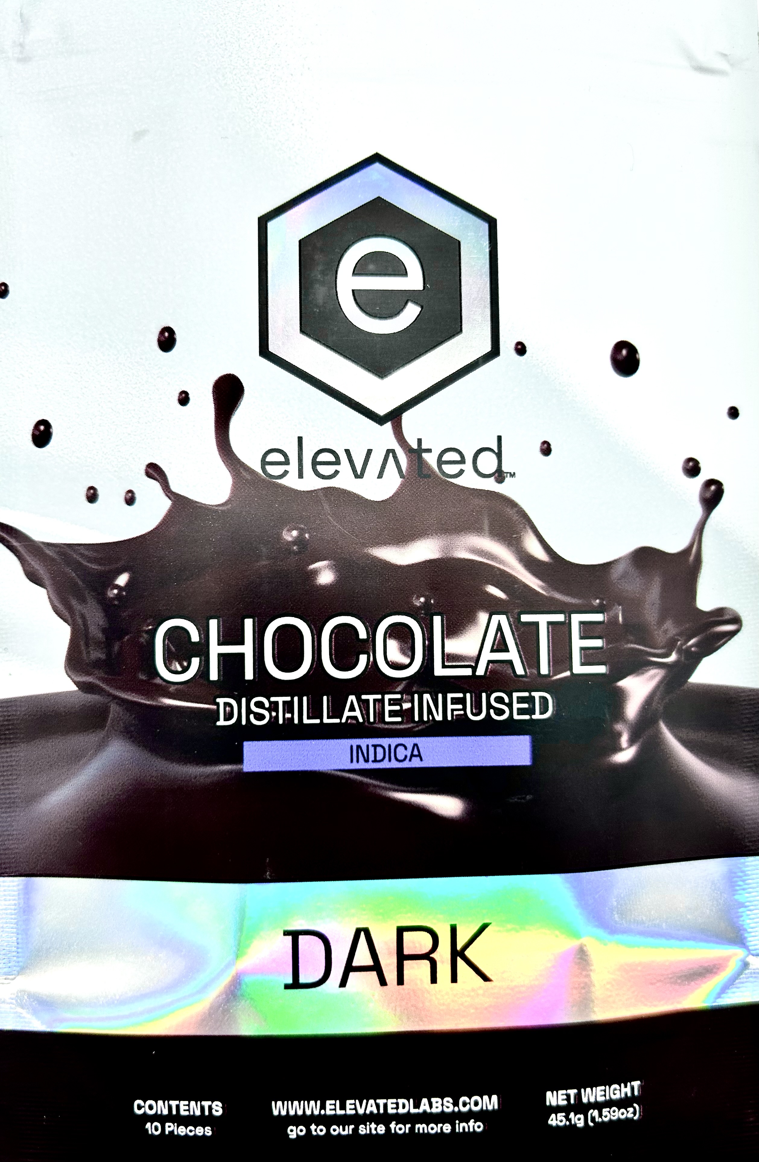 Photograph of product: Dark Chocolate Bar (100mg)