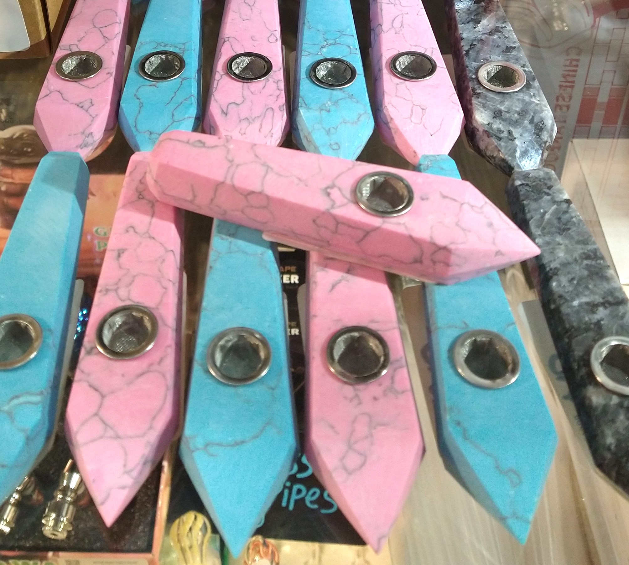 Photograph of product: Crystal Hand Pipe | 4" Pipe | Multicolor