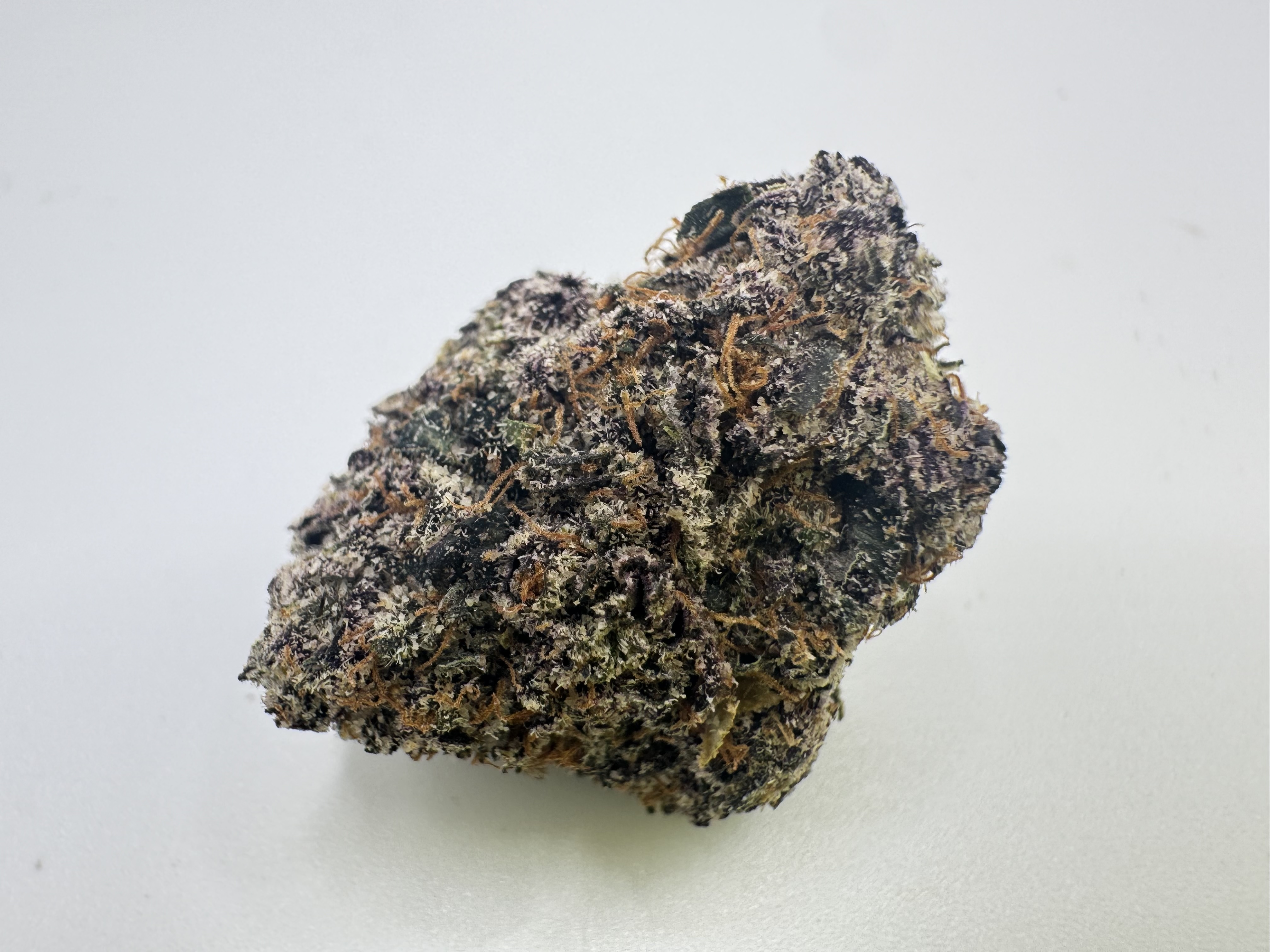 Photograph of product: Red Velvet Runtz- Indoor - Pre-Packs - 28g