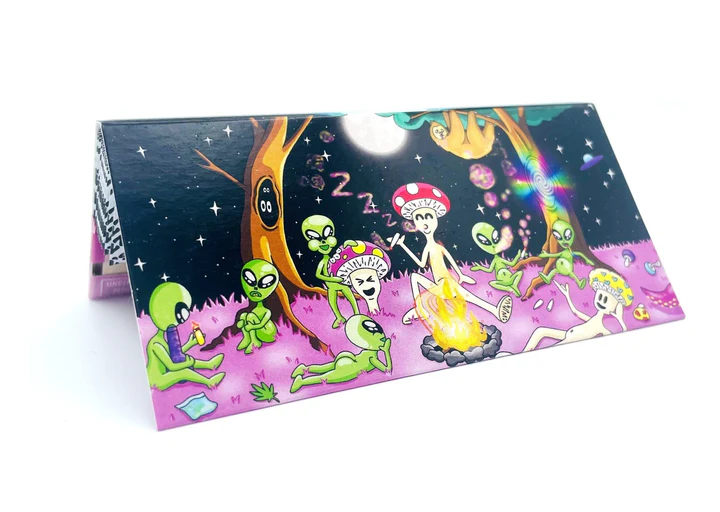 Photograph of product: "Intergalactic Trip" | Rolling Papers + Tips | King Size Slim