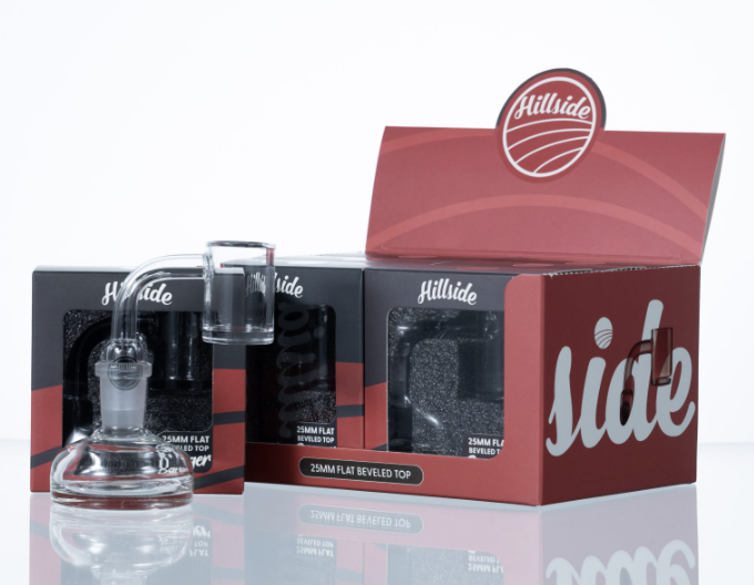 Photograph of product: Hillside 25mm Flat Top 14m Banger $15