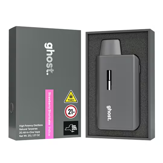 Photograph of product: Ghost - 2g Disposable Vape - Strawberry Shortcake