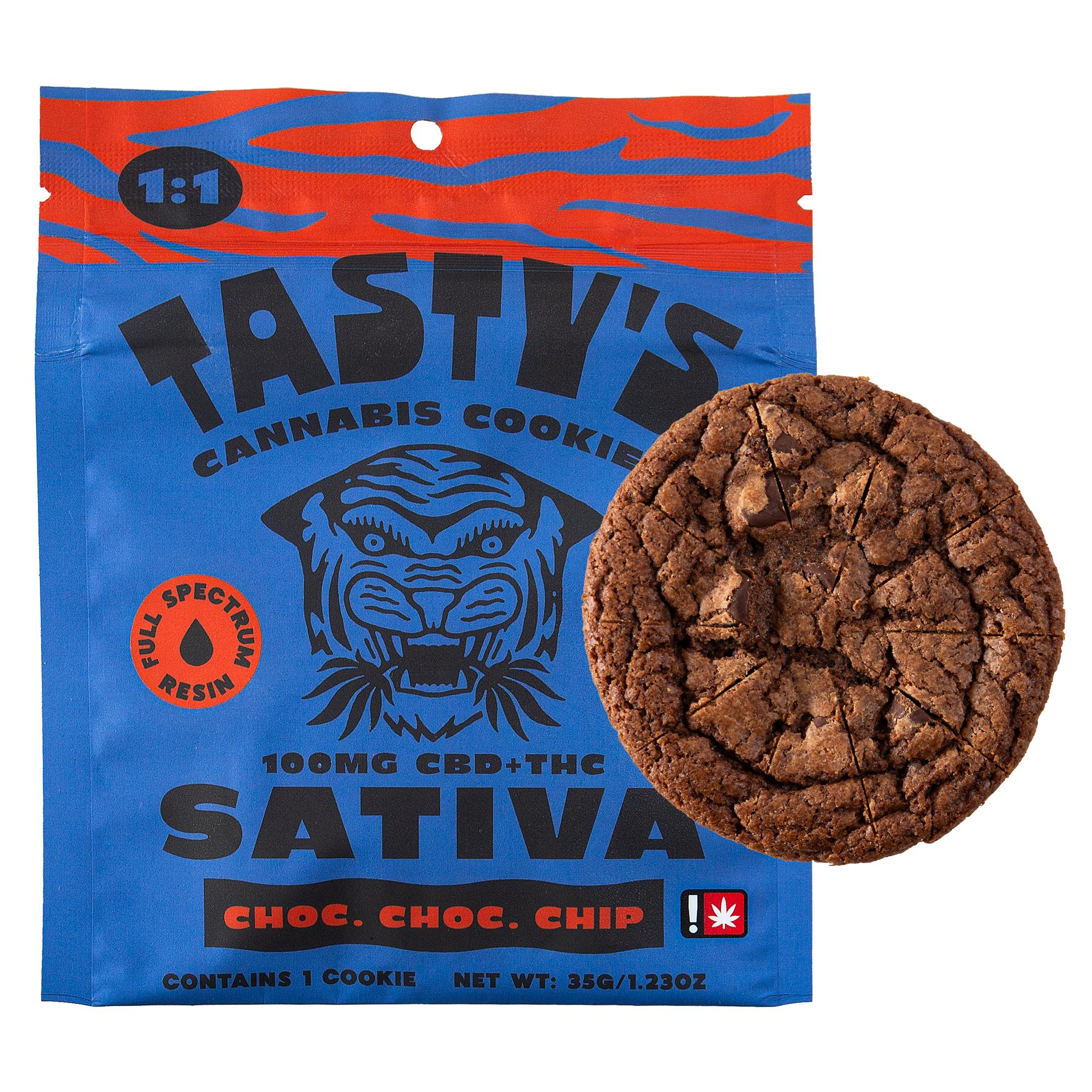Photograph of product: Tasty's | Cookie | Double Chocolate Chip | 1:1 CBD | 100mg:100mg