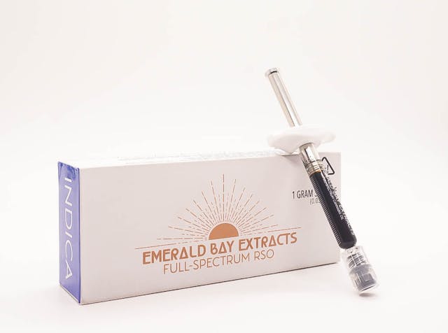 Photograph of product: RSO Ice Cream Cake Oui'd - 1g Syringe - Full Spectrum - 