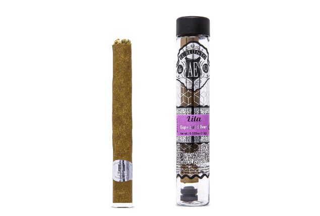 Photograph of product: El Blunto by Albert Einstone's | Lila Blunt | 1.5g