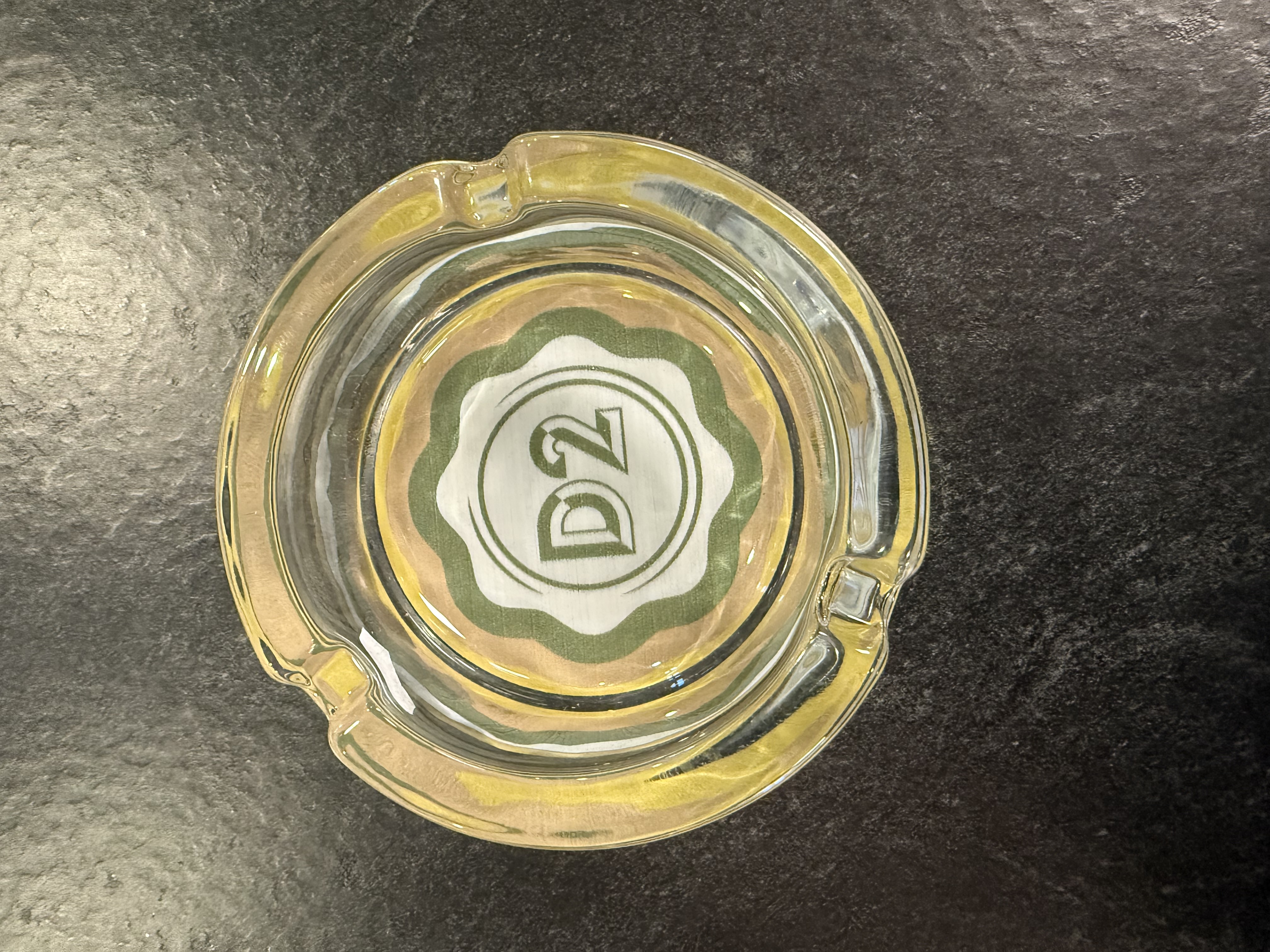 Photograph of product: D2 Glass Ash Tray