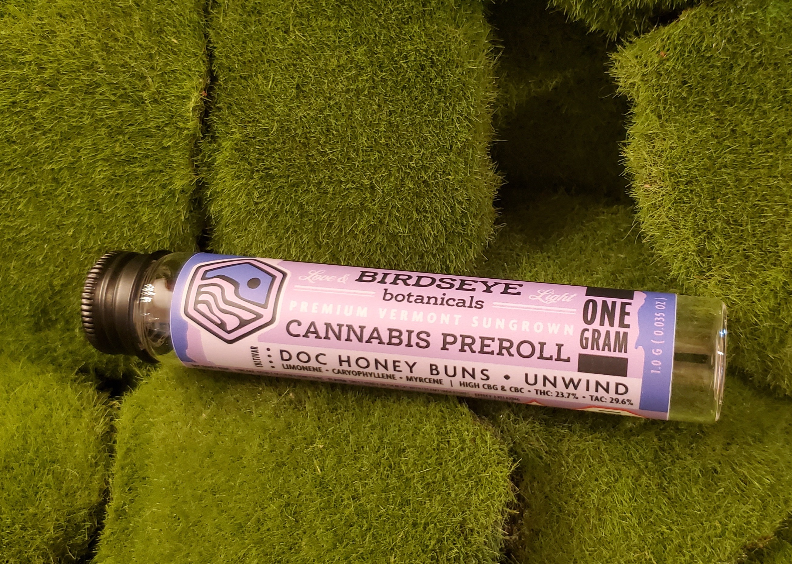 Photograph of product: Pre Roll Single | DOC Honey Buns | Birdseye Botanicals