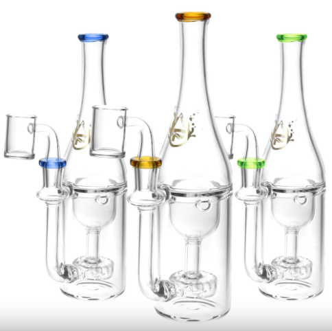 Photograph of product: Pass The Suds Bottle Dab Rig 8.75 WP433