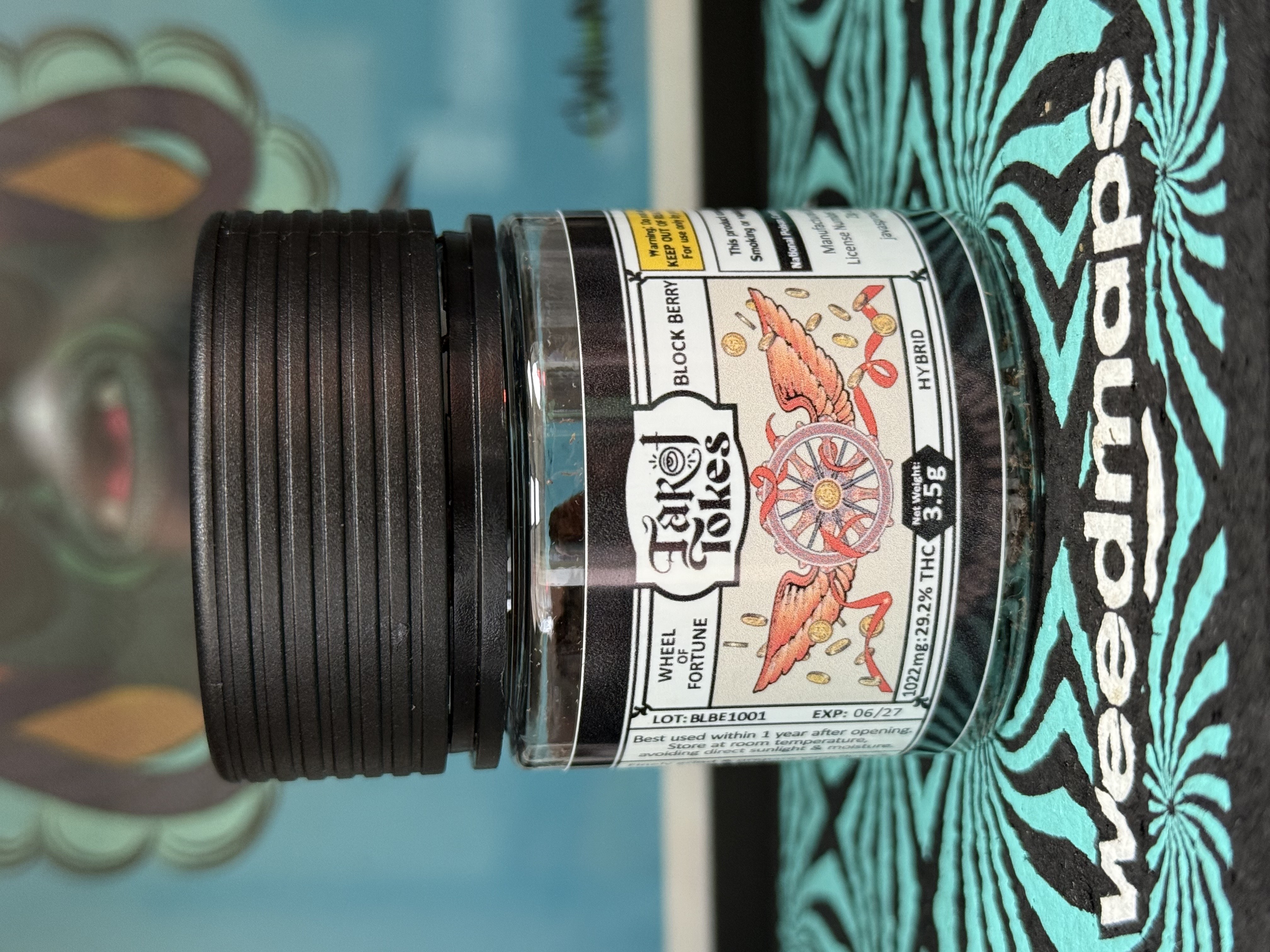 Photograph of product: Tarot Tokes Flower - Block Berry - 3.5g