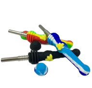 Photograph of product: Honey Bee Silicone Dab Straw