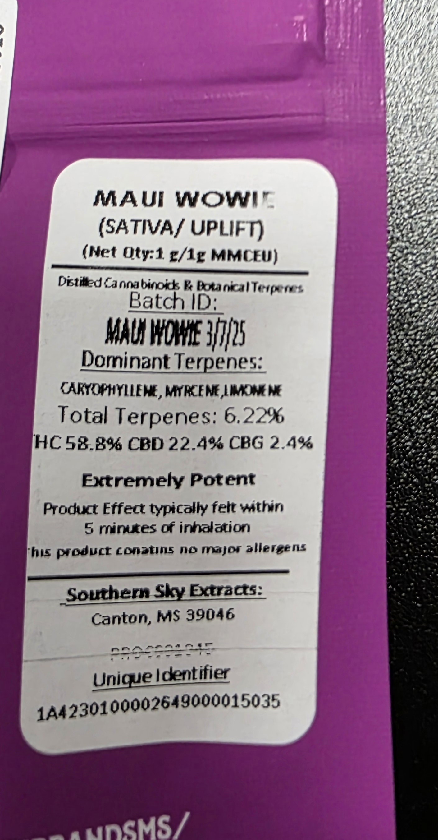 Photograph of product: Southern Sky | 1g | Maui Wowie | Vape Cart