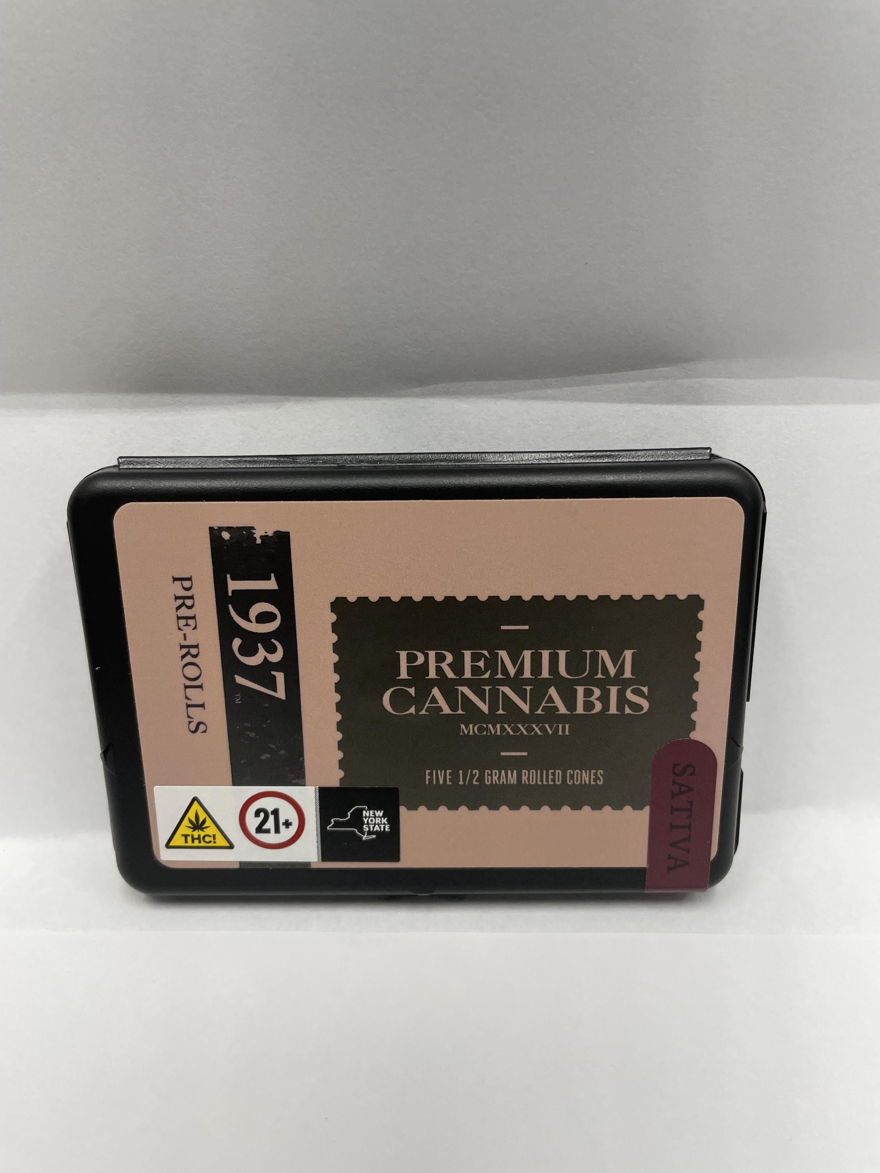 Photograph of product: 1937 Oui'd Critical Kali Mist Oui'd Pre-Rolls 5pk