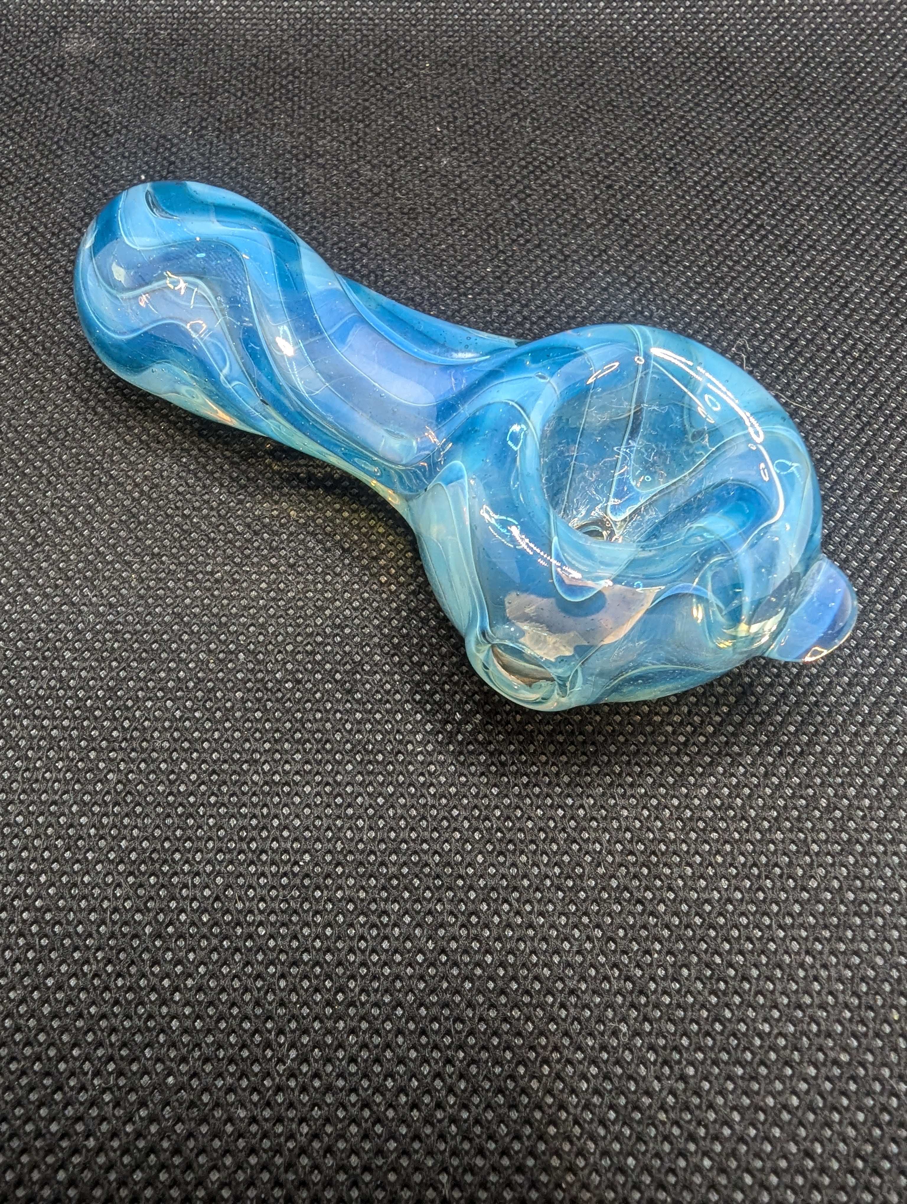 Photograph of product: Mikes Glass Art - Glass Spoon Black Light Responsive $60