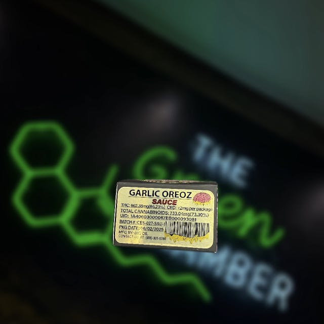 Photograph of product: Garlic Oreoz Live Resin Sauce - Concentrate