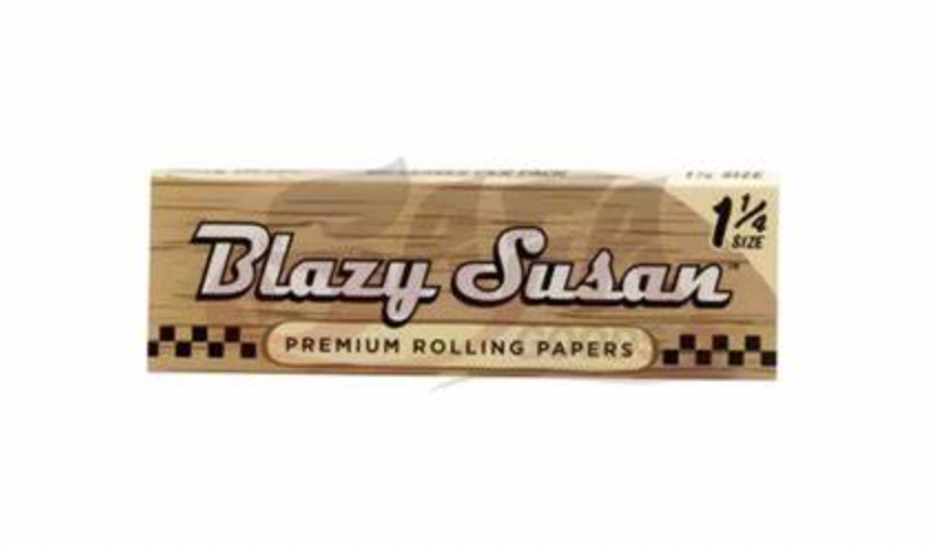 Photograph of product: BLAZY SUSAN 1 1/4 UNBLEACHED ROLLING PAPERS