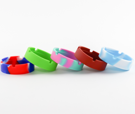 Photograph of product: Assorted Silicone Ashtrays