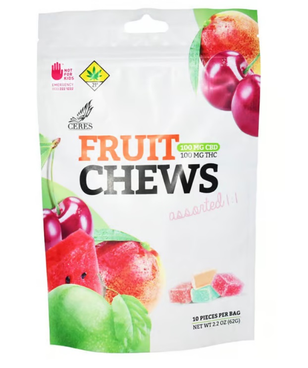 Photograph of product: Ceres Oui'd Assorted 1:1 Fruit Chews 10pk 200mg