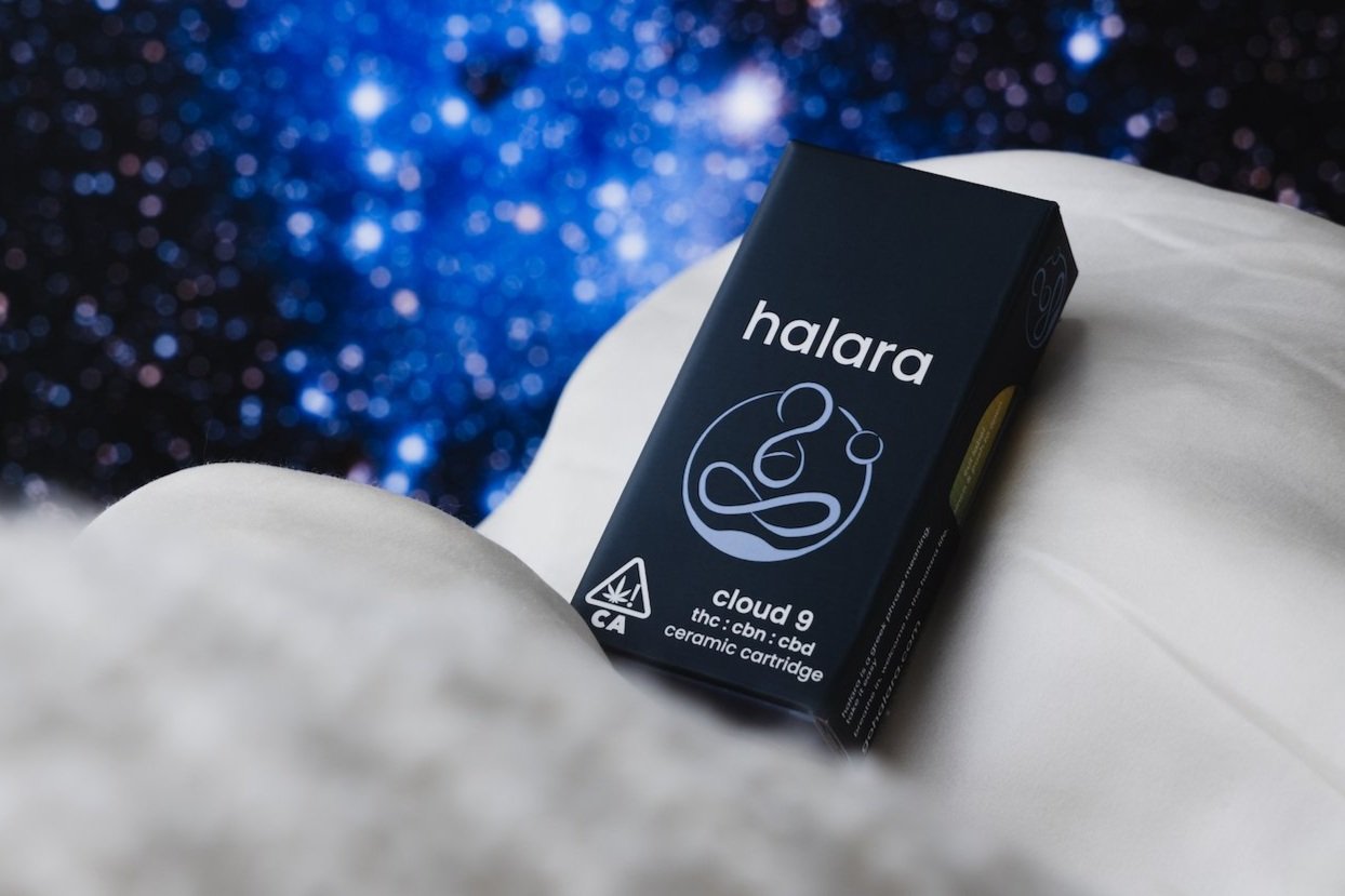Photograph of Product: Halara CBN Purple Daddy Cloud 9 Cart