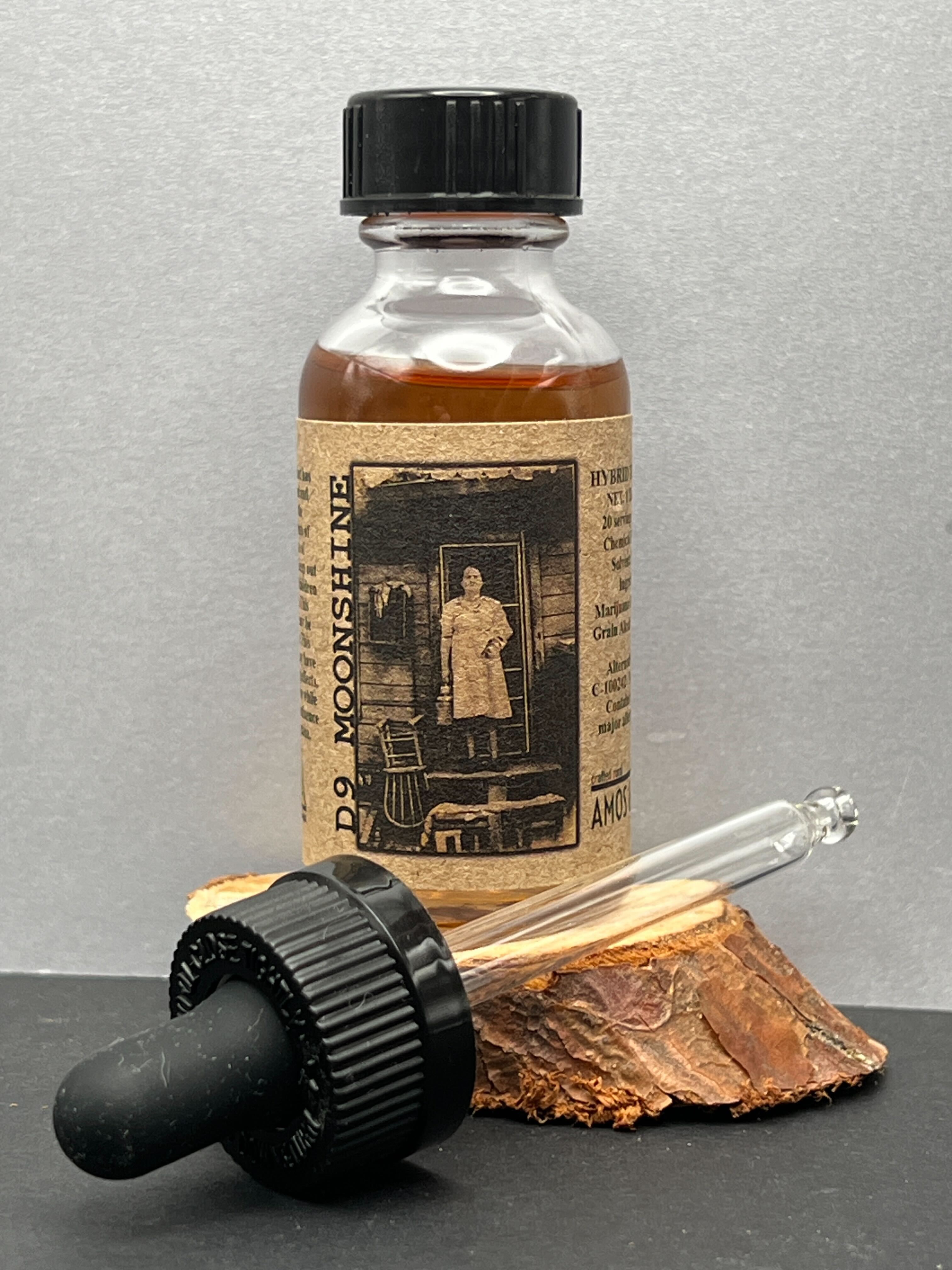 Photograph of product: 275mg Delta 9 Moonshine - Amos & Leafie