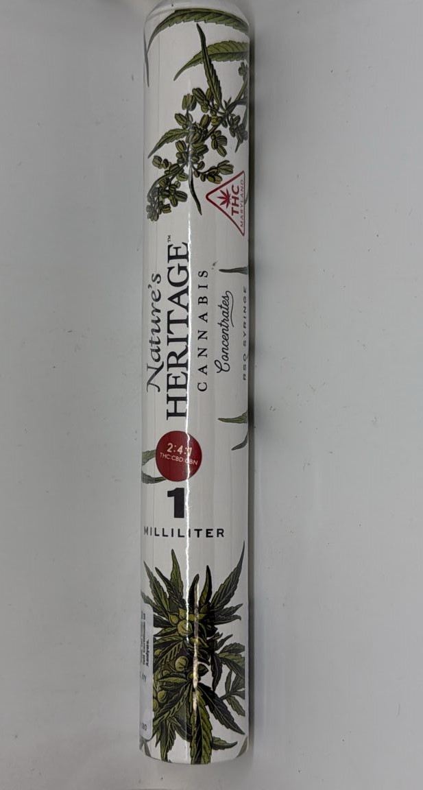 Photograph of product: Nature's Heritage 2:4:1 TH-oui:CBD:CBN RSO Syringe 1g
