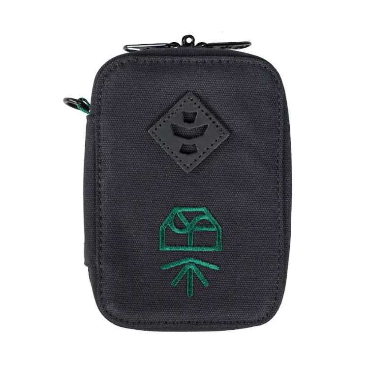 Photograph of product: The Rolling Traveler Smell Proof Black Kit