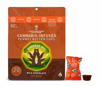 Photograph of product: EmeraldSky - Oui'd 20pk Peanut Butter Cups