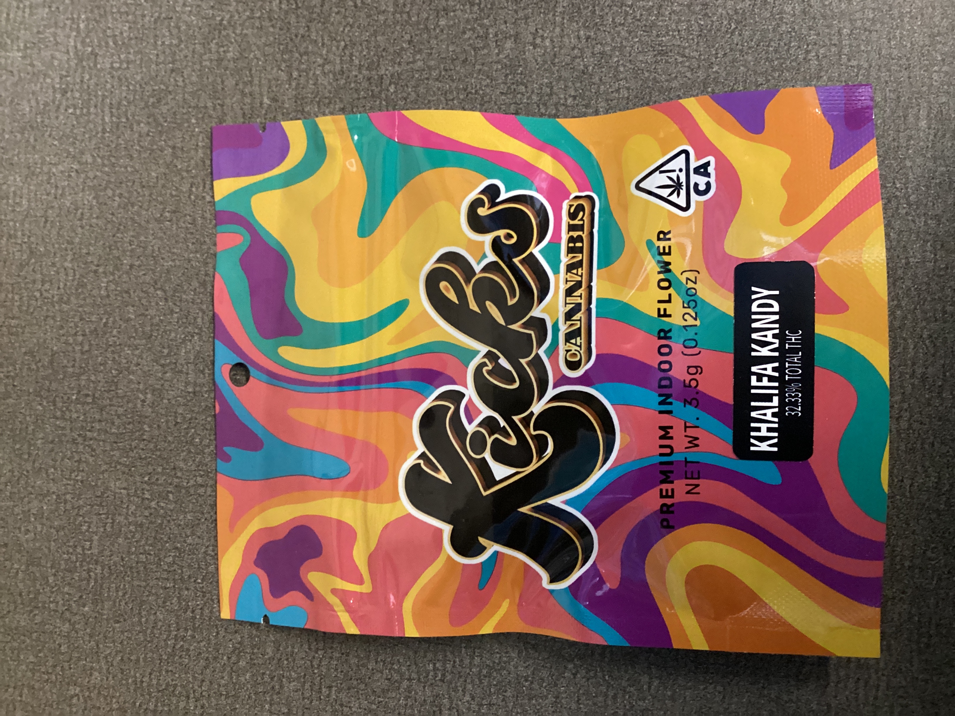 Photograph of product: KICKS - KHALIFA KANDY - 3.5g