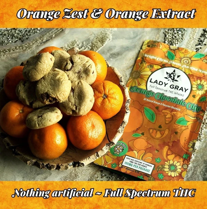 Photograph of product: Orange Chocolate Chip Cookies (100mg) Hybrid 10pk by Lady Gray
