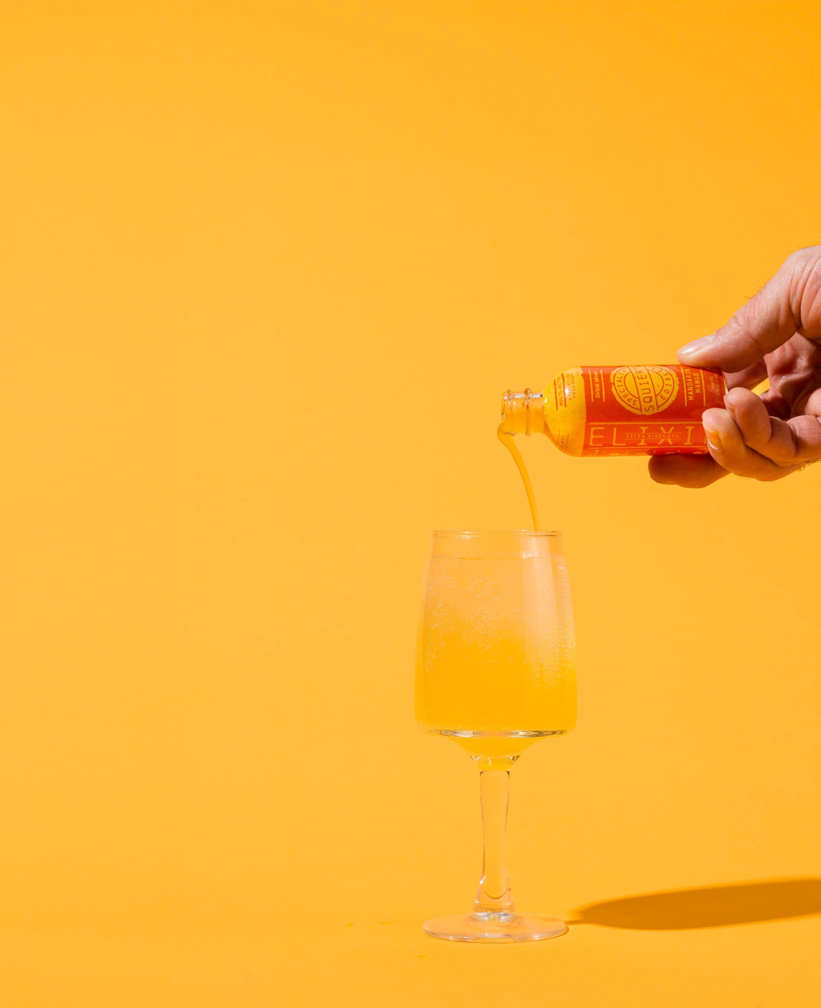 Photograph of product: 200mg Mandarin Mango au chocolat Rosin Drink Mixer