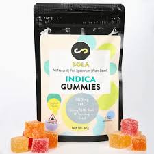 Photograph of product: Sola- Full Spectrum Oui'd Gummies (10pk X 300mg)