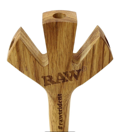 Photograph of product: Trident | Wooden Cigarette Holder
