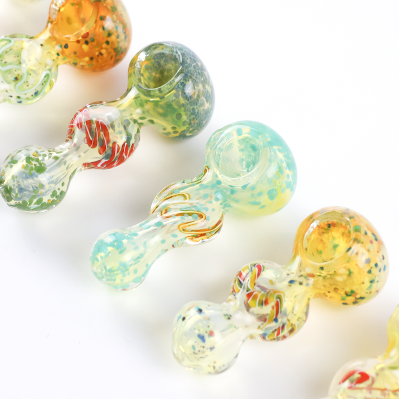 Photograph of product: 3.5" Twisted Confetti Pipe